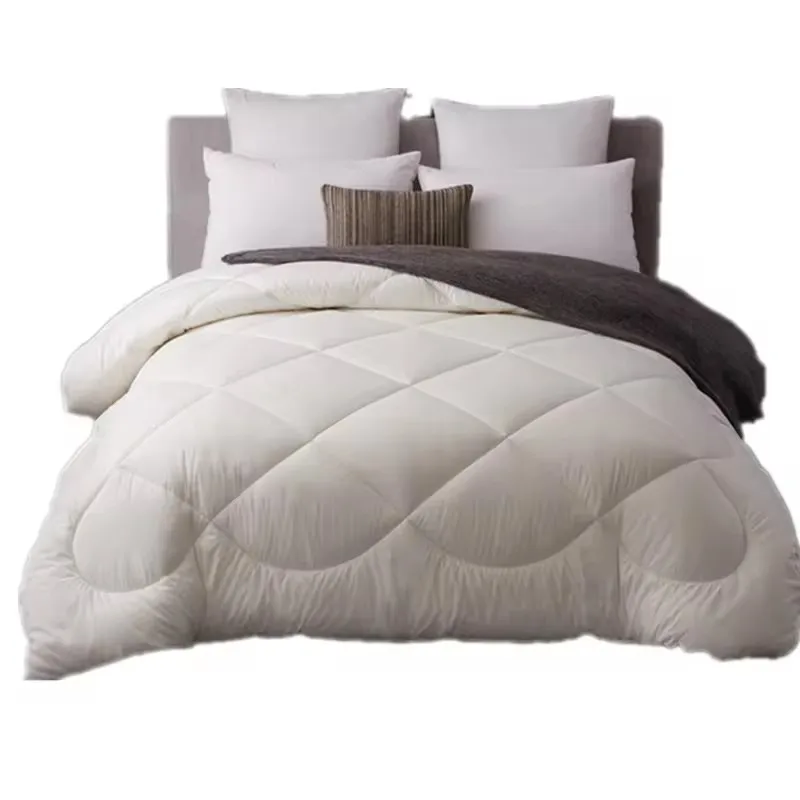 Cotton & Soybean Fiber Filled Hypoallergenic Double Quilt Thick Winter Warm Patchwork Quilt for Home or Hotel