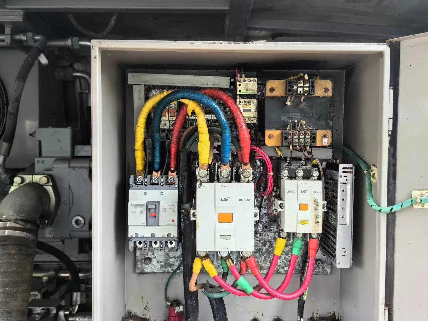 Used Zoomlion 6016-110SU Electric Motor Trailer Pump Small Diesel Concrete Pump with Core Engine