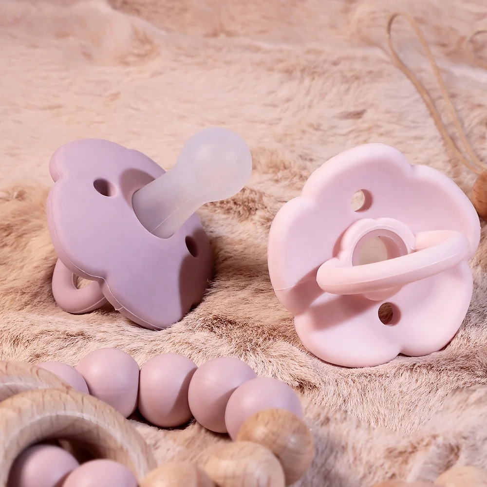 LoveBond Custom Baby Teether Infants Flower Shape Soft Silicone Baby Pacifier Infant Nipple Dummy Soother
