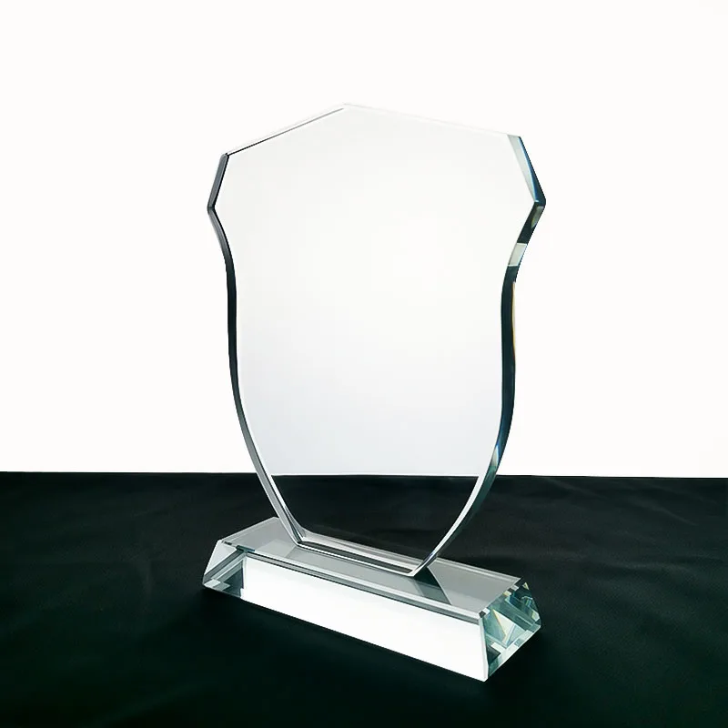 Wholesale shield shaped blank Crystal Glass Award Trophy Custom Logo 3D Laser Engraved Trophy Awards For event