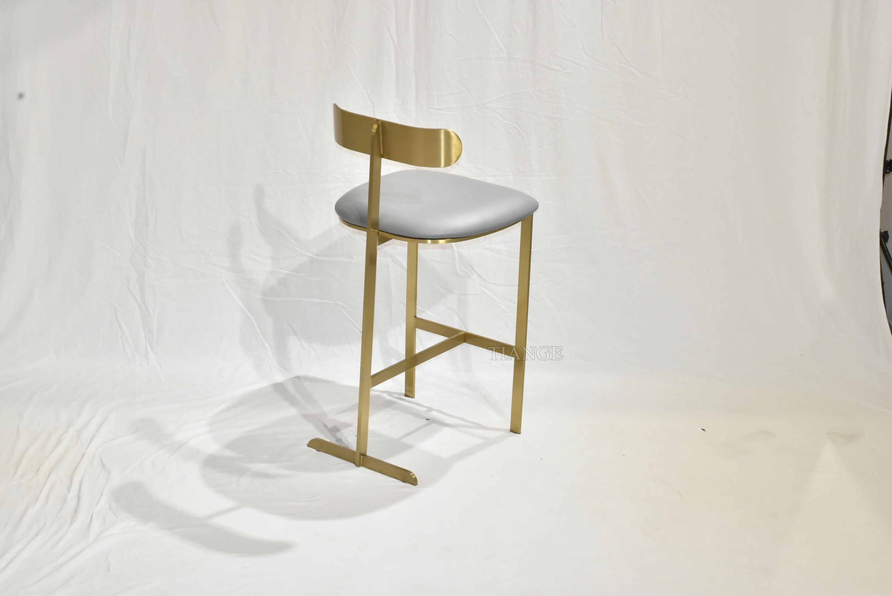 Modern stainless steel bar stool luxury bar gold metal chair custom made light luxury post-modern bar stainless steel chair