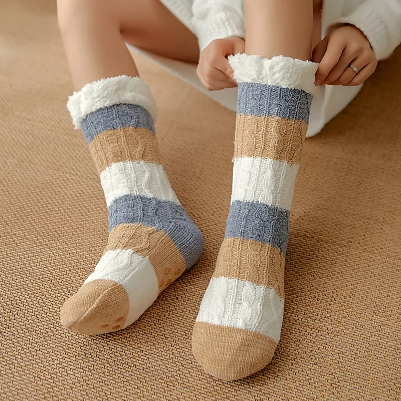 Wholesale Female Floor socks Anti-Slip Keep Warm Winter Wool Fur 2022 New Slipper Indoor Cozy Socks