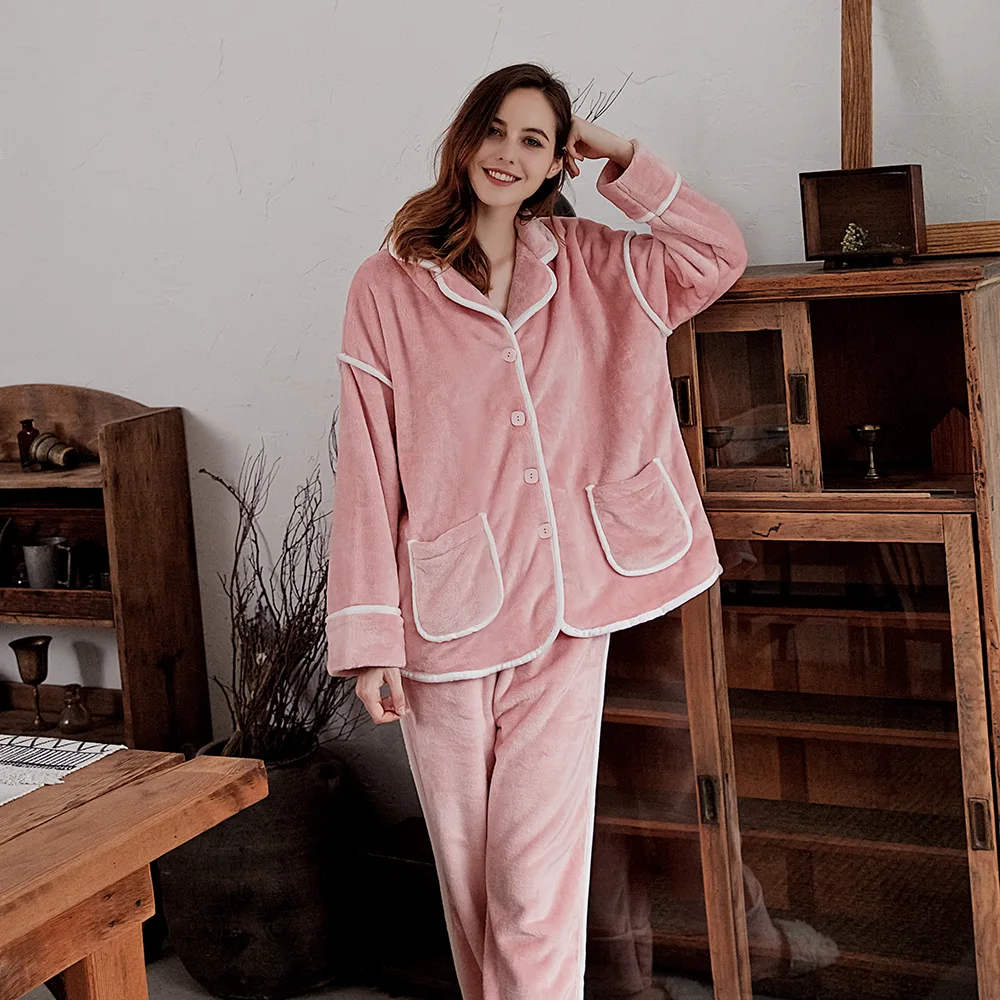 Wholesale Long Sleeve Winter Flannel Pajama Set Women