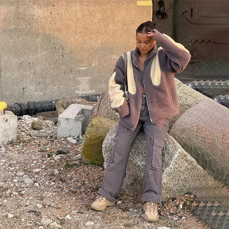 Wholesale new arrivals winter coat ladies streetwear contrast colors biker plush jackets for women 2022