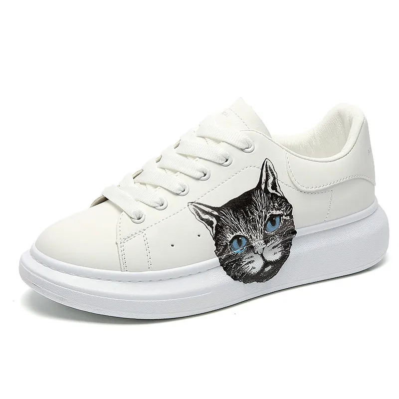 
2021 New Style Sneakers Shoes Lightweight Comfortable Little White Shoes For Mens 