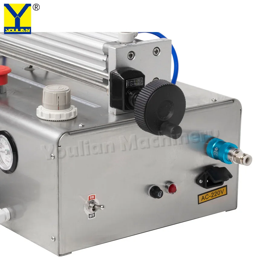 G1WYD Semi Automatic Single Head Horizontal Piston Liquid Filler Water Juice Wine Oil Bottle Liquid Filling Machine