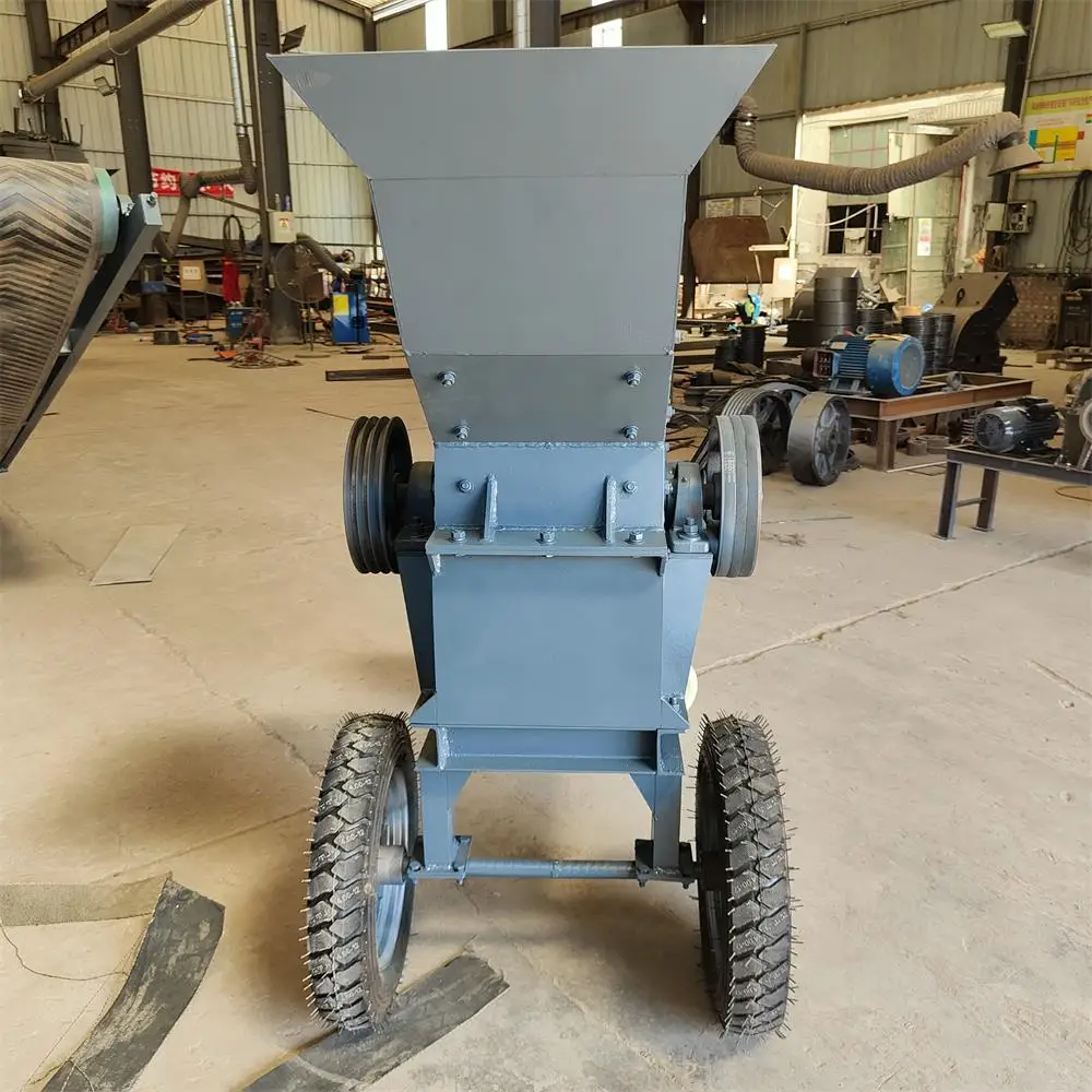 Dongfang Mining Machinery 2024 New Ore Hammer Crusher Plastic Hammer Crusher