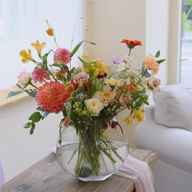 Aeofa Transparent glass flower bottle flat hydroponic flower ornament