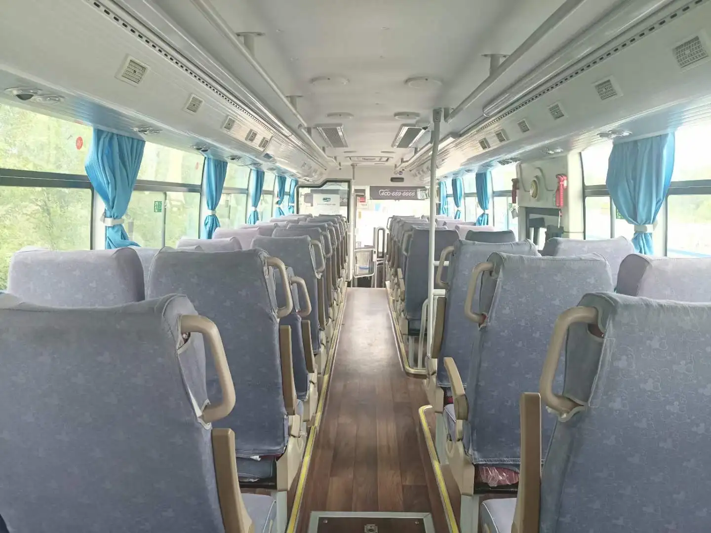 Used Affordable Luxury Bus and Coaches for Sale