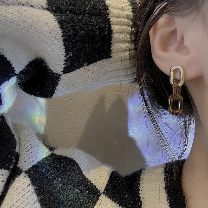 Retro Leopard Chain Earrings Drop for Women New Fashion Simple Creative Chunky Chain With Tortoise Resin Link Chain Earrings