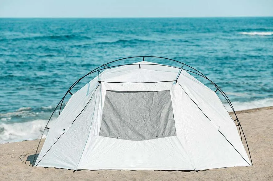 Ultralight Beach Tent Canopy Tent  for Camping  Holiday UV tents Chinese suppliers