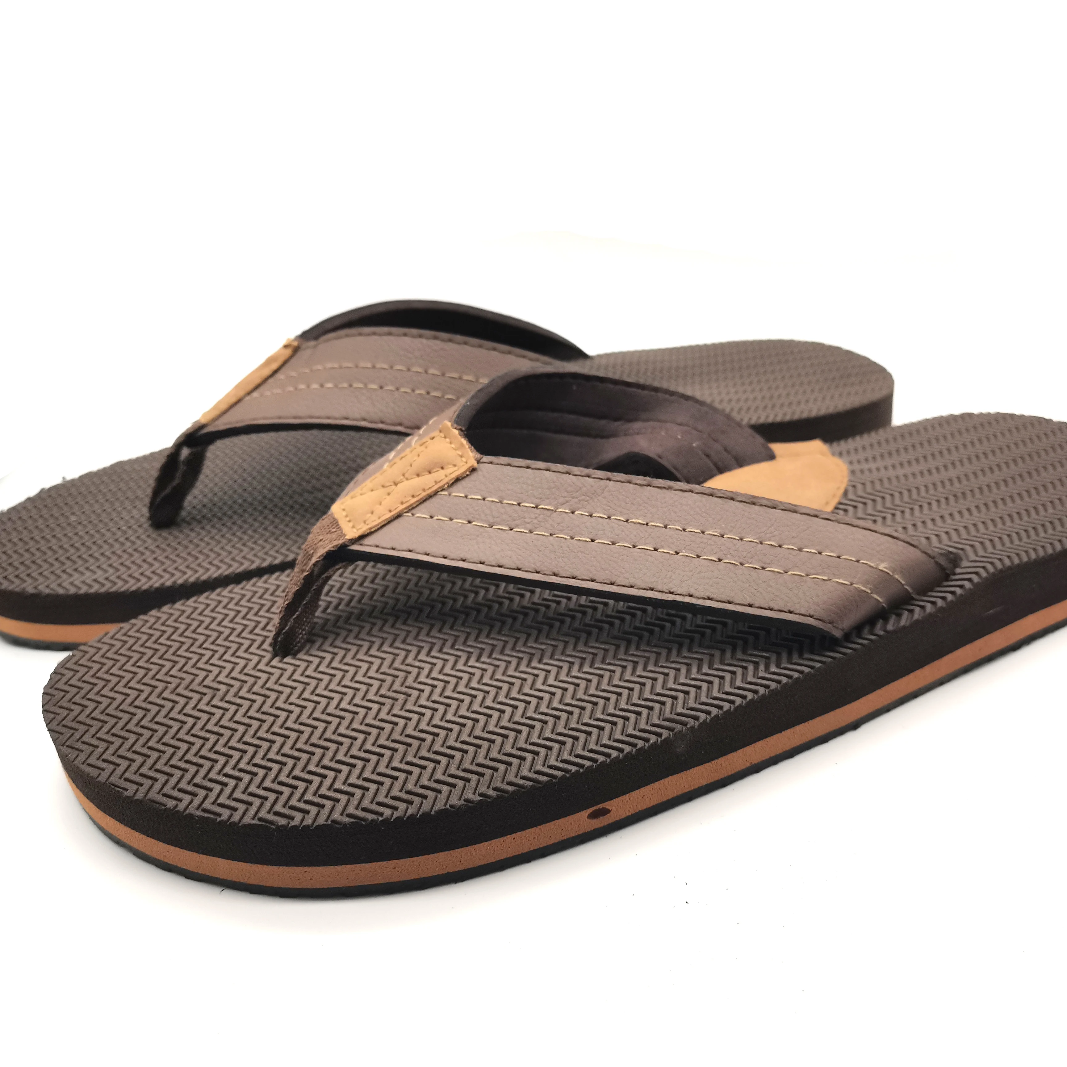 Wholesale Mens Flip Flops Light Summer Slippers Fashion Trend OEM Outdoor Man Slippers And Flip Flops