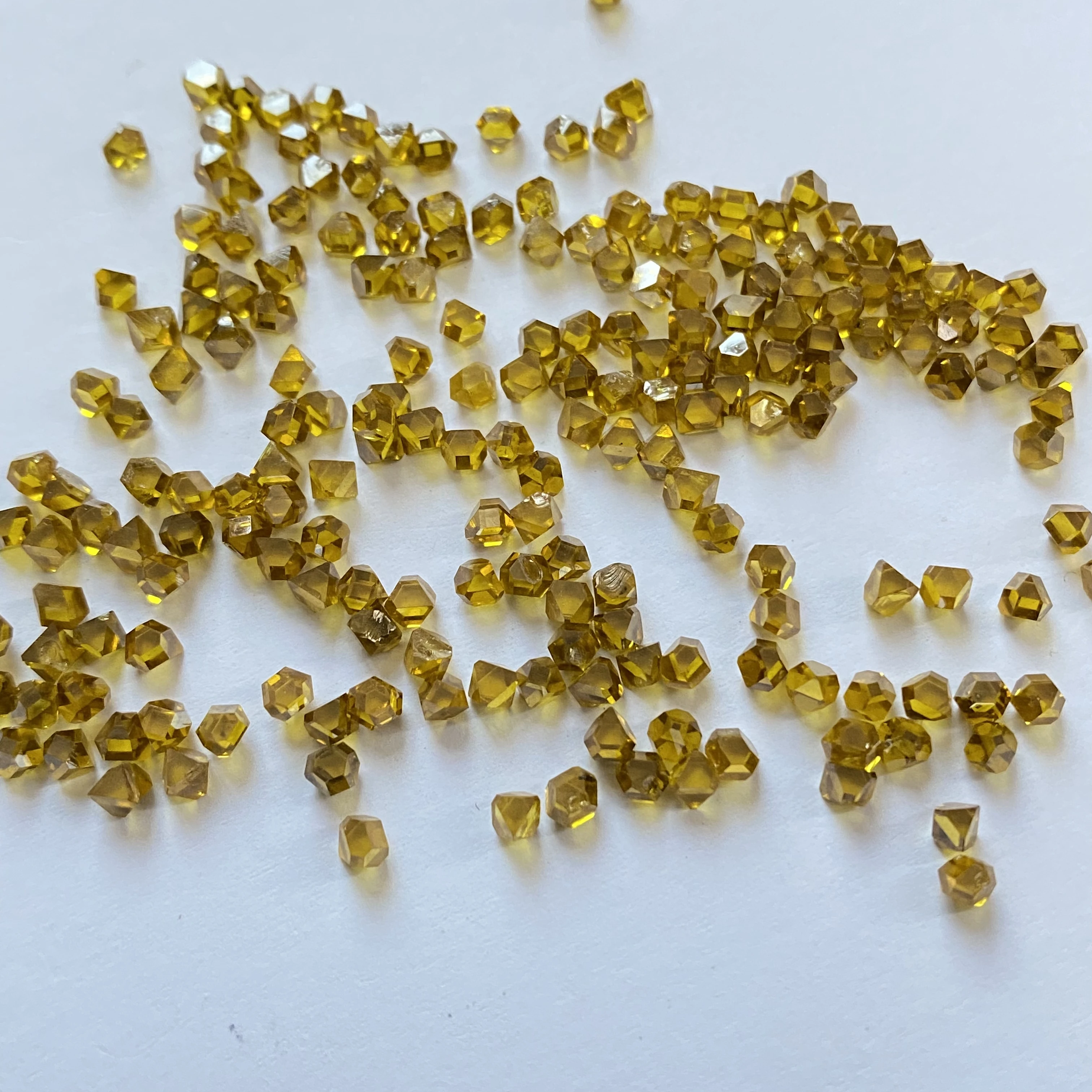 Hot selling very good quality yellow diamond single crystal abrasive 2.4-3.2mm