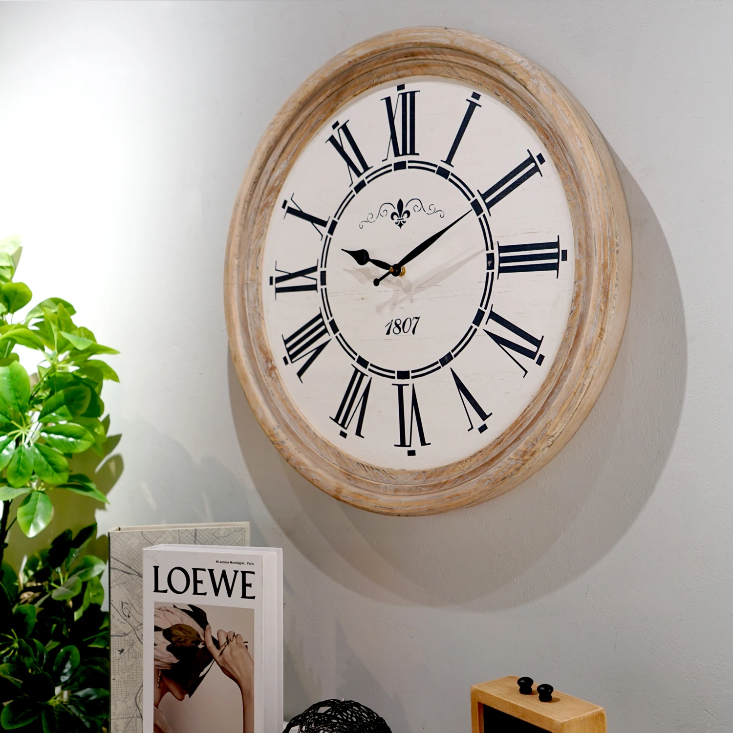 High Quality Extra Large Wall Clock Round Design Different Size Wood Custom Decorate Vintage Wall Clock