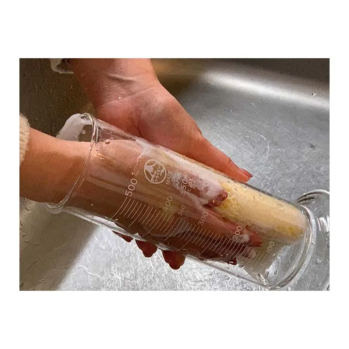 OEM higher accuracy clear short form graduated glass cylinder