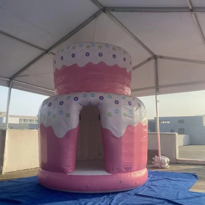 Giant  Inflatable Advertising Cake Inflatable Birthday Cake Model for Yard Decoration