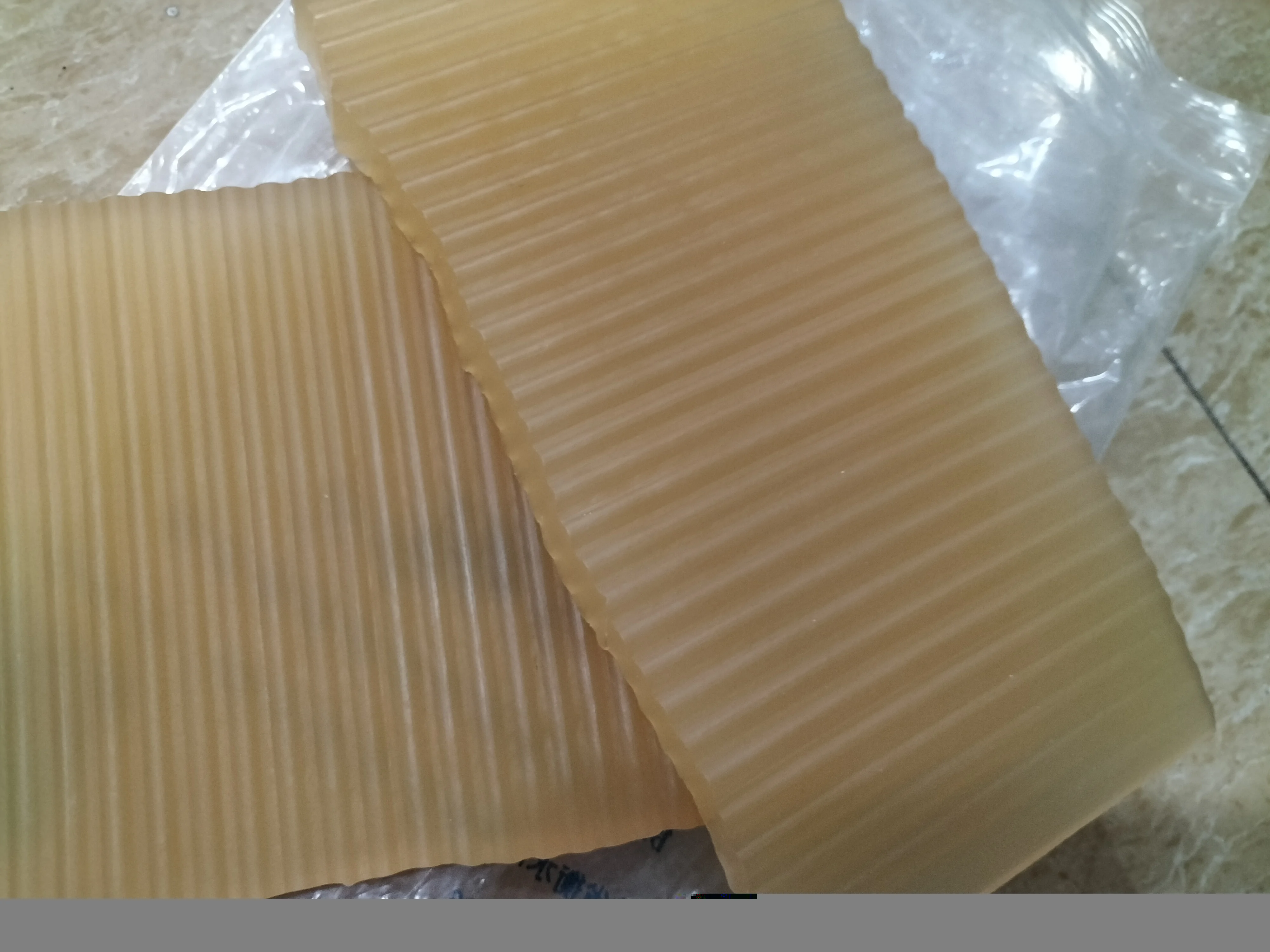 NBR/PVC nitrile rubber PVC melt blend high acrylonitrile content pale yellow solid NV7030-2
