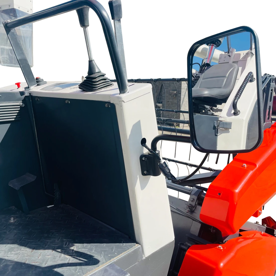  Комбайн Kubota 988Q для сои/риса