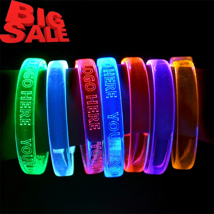 
Wholesale Customized Glowed In The Dark Led Flashing Light Party Supplies Wrist Band 