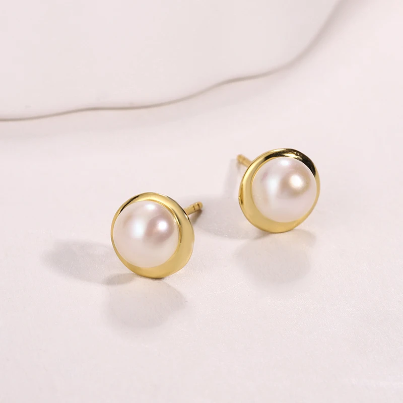KAMMY 6-6.5mm Crafted Natural Freshwater Pearl 925 Sterling Silver 18k Gold Plated Stud Earrings for Women