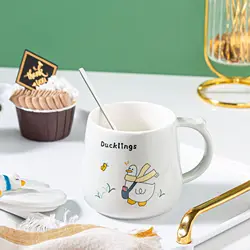 Hot Selling Cute Lovely Chinese Lazy Duck Ceramic Coffee Ducky mugs cups with Lid And Spoon
