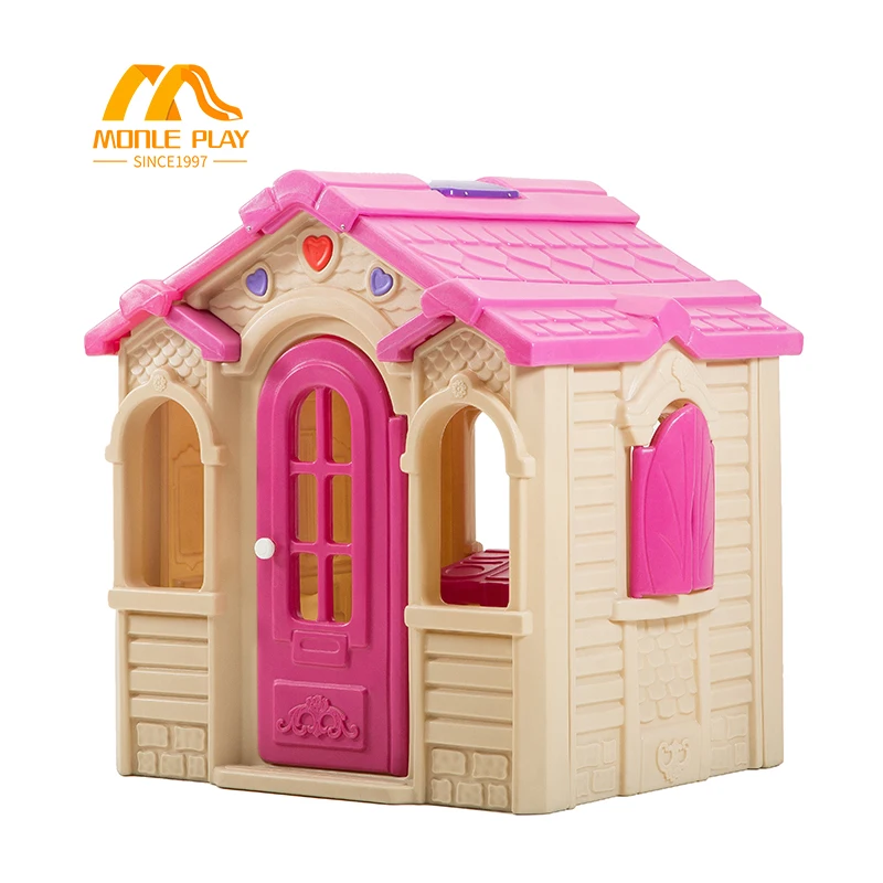 Детский игрушечный дом