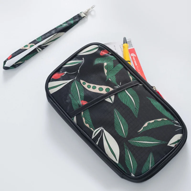 Travel Bag Factory Direct Sales Well Organizer, Printing Passport Holder Wallet With Wristlet Strap