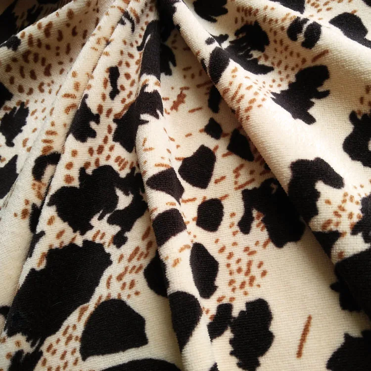 Lovely poly cotton feel print animal design velvet fabric for women sleep wear