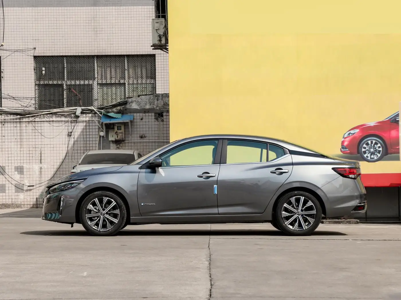 Nissan Sylphy Гибридный седан NEV бензиновый Электрический гибридный компактный автомобиль FWD по конкурентоспособной цене Bluebird Auto для продажи