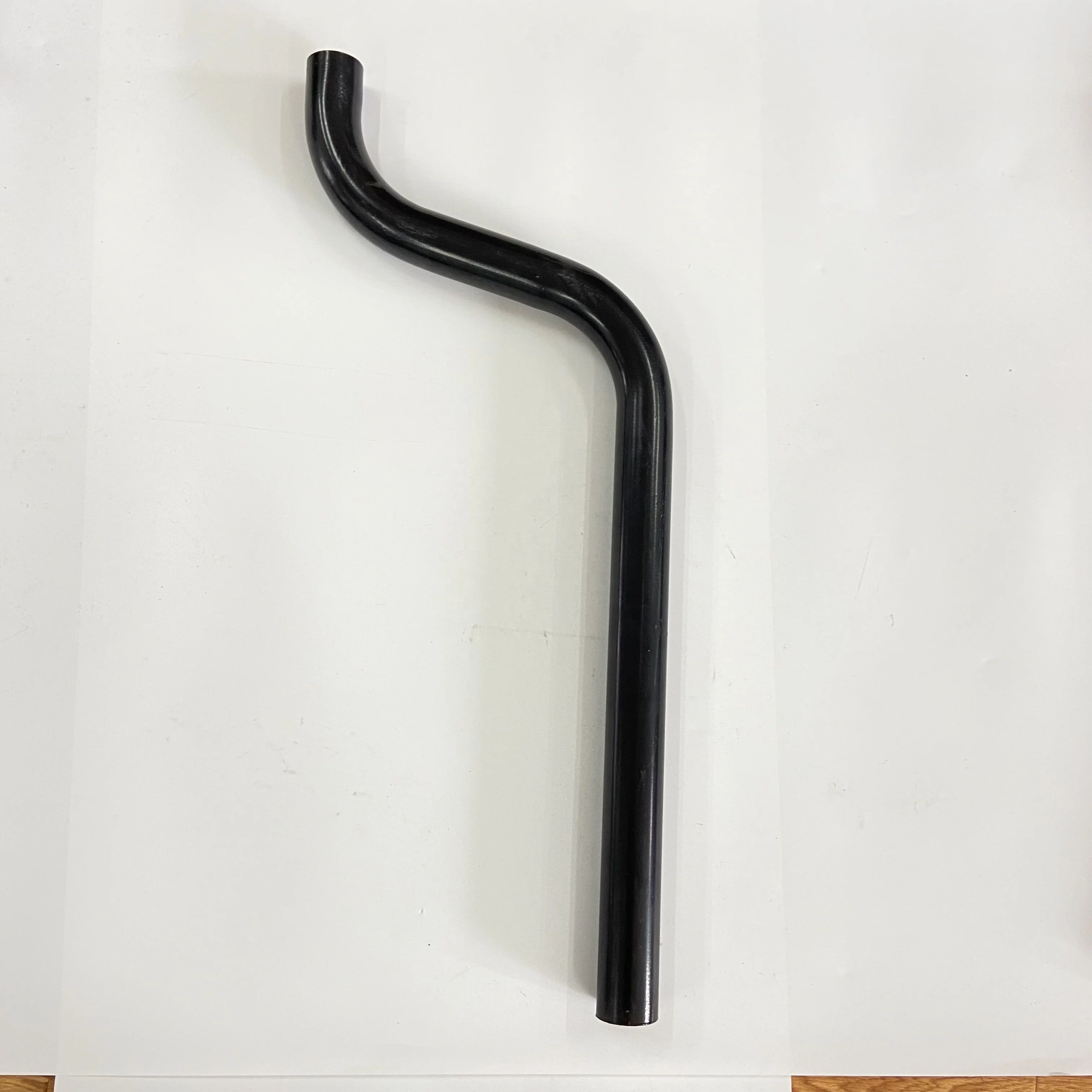 Black Powder Coated Truck Body Parts Mudguard Support