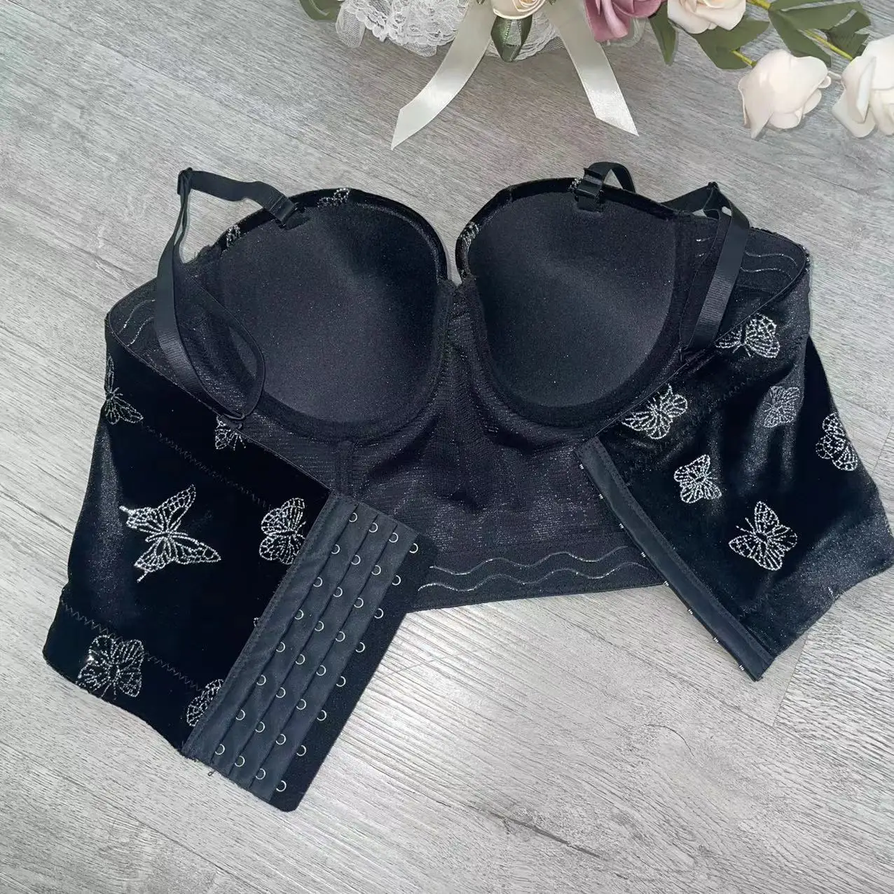 Fishbone Bra For Autumn And Winter Gold Velvet For Outer Wear Slimming Sexy And Versatile With Breast Pads Steel Ring Adjustable