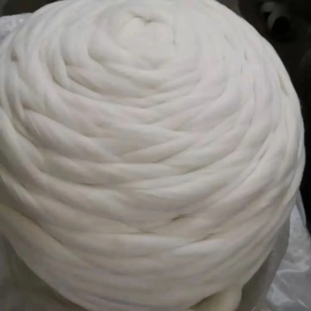 High quality 100% White Australia Merino Wool Top for Spinning Wool Yarns Carbonized Wool