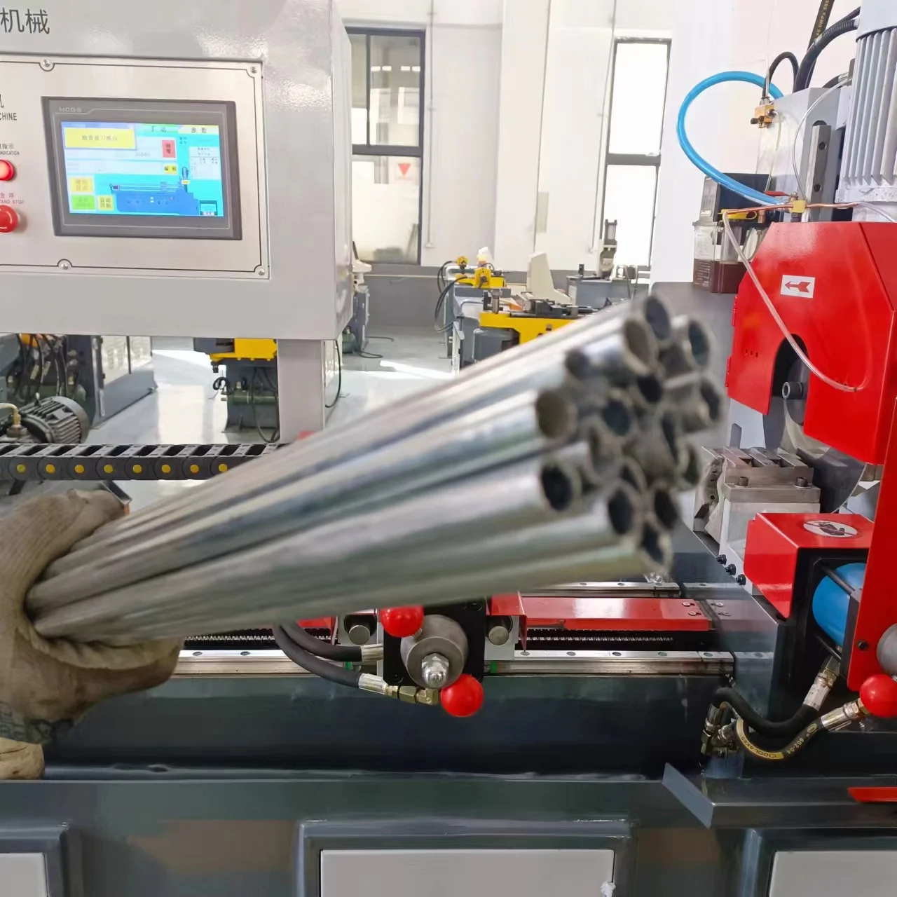 CNC Profile Automatic Feeding Electric Steel Iron Copper Aluminum Pipe Tube Cutting Machine Metal Circular Sawing Machine