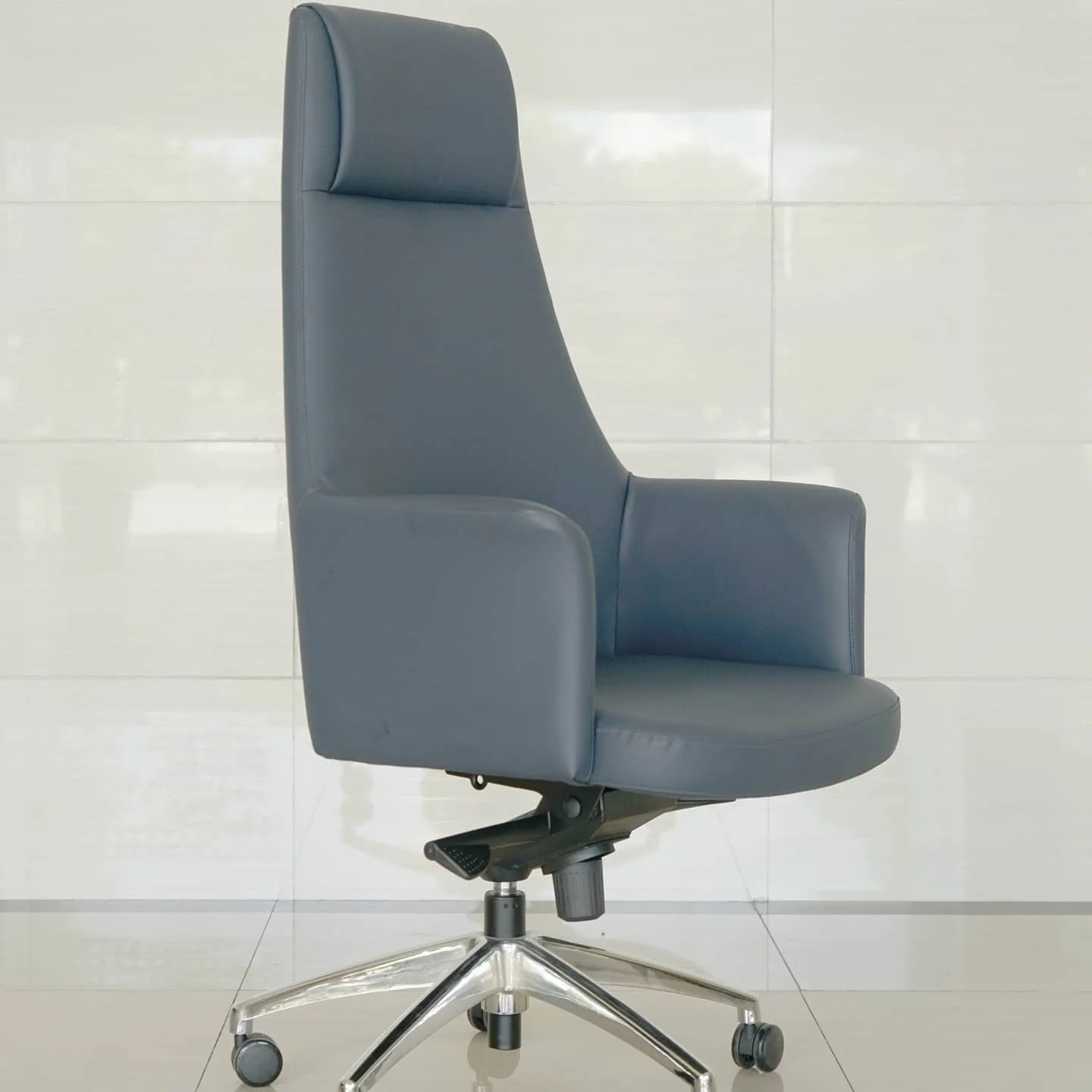 GS-G1850 Big Boss Office  heavy soft PU leather Executive Office Chair modern with aluminum alloy base