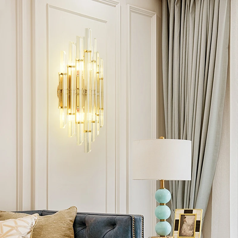 Modern Hotel Indoor Brass Living Room Bedside Luxury Wall Light Sconce Gold Iron Crystal Wall Lamp For Home Bedroom Decoration