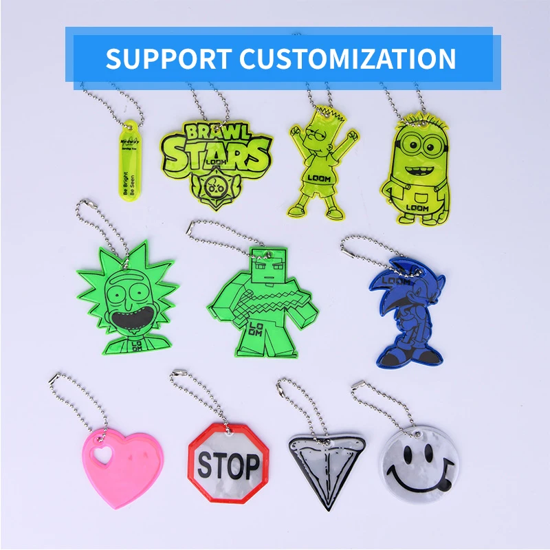 Friendly kids gifts photoluminescent glow in the dark keychain key chain ring hanger pendant for hand on bag decoration
