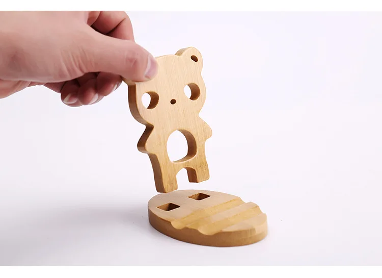 2022 New Design Desktop Natural Bamboo Wood Cell Phone Holder Wooden Multi-angle Animals Shape Desk Holder for Smart Phone Ipad