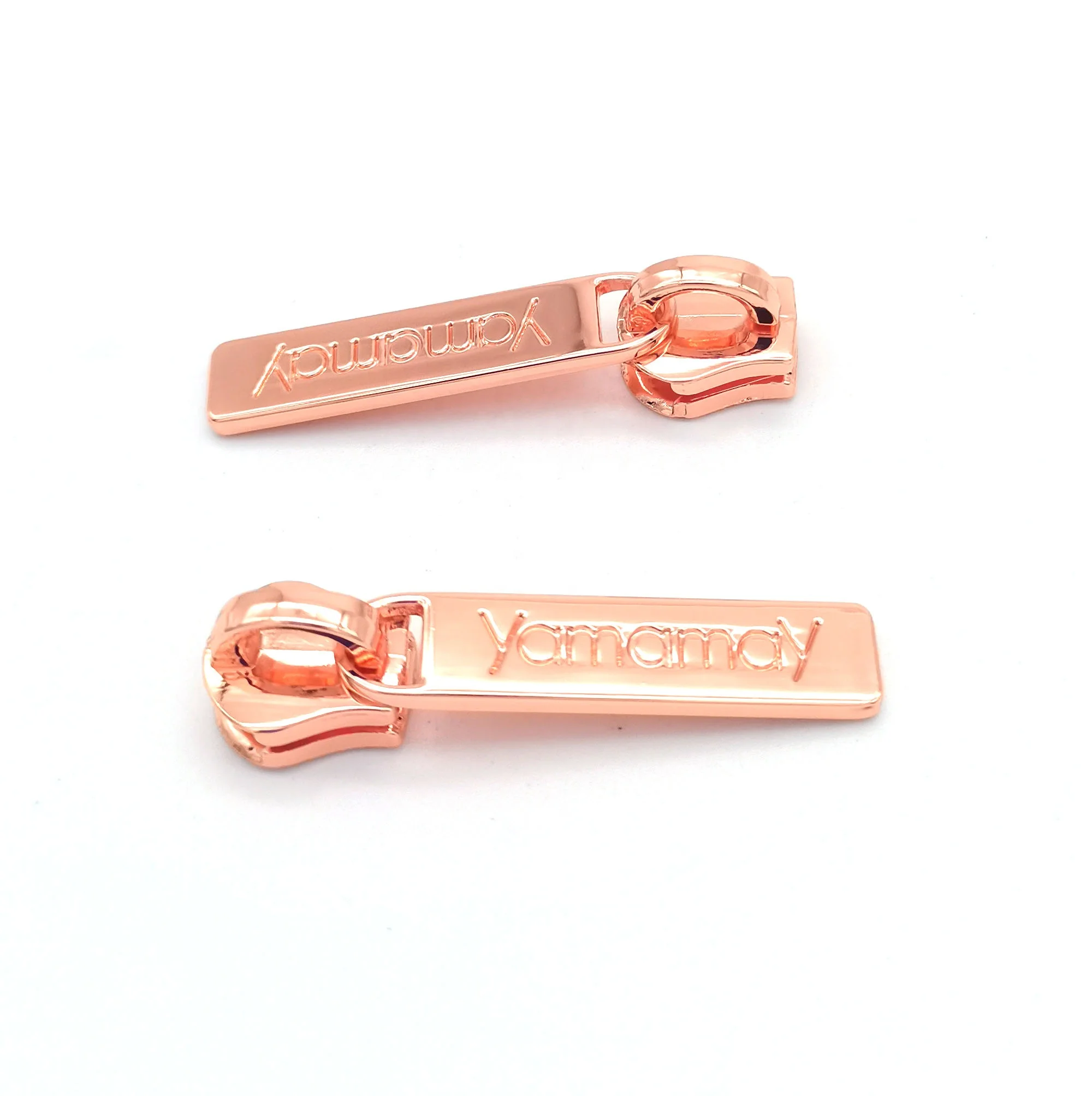 Ladies Bag Accessories Custom Metal Zipper Puller For Bag Engraved Logo Zipper Slider And Puller Set