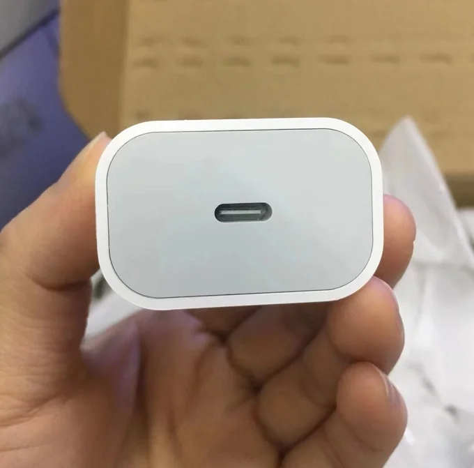 Top sale 20W PD USB-C Power Adapter for iPad US Type C charger plug for iPhone 14 13 12 Pro Max XS XR fast charging phone block