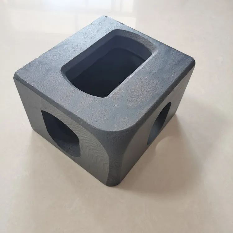 Corner casting12