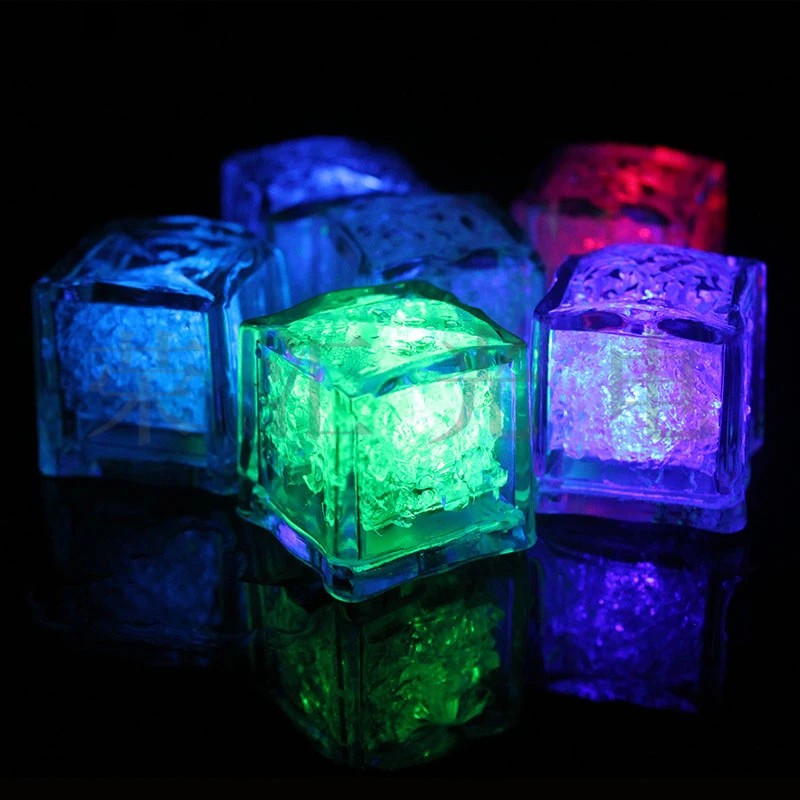 Water Conductive Luminescent LED Ice Cubes Flashing Party drinking Decoration with Colorful Plastic PS ice cube