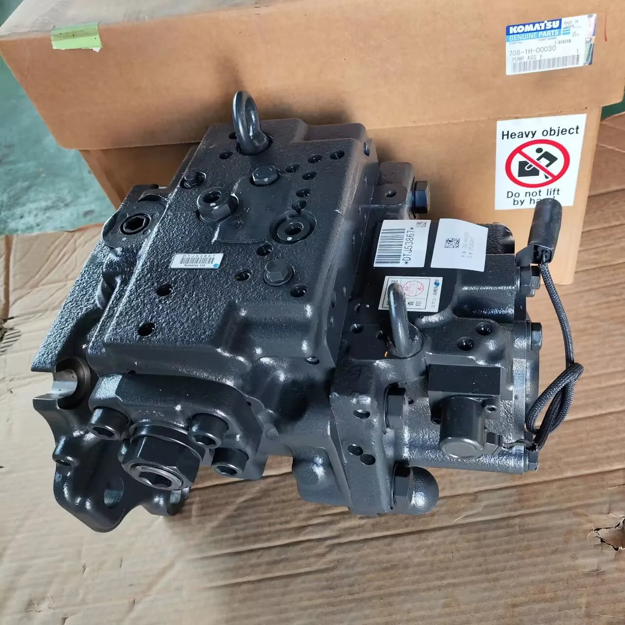 Hydraulic main piston pump Assembly 708-1H-00030 7081H00030 For wheel loader WA500-6