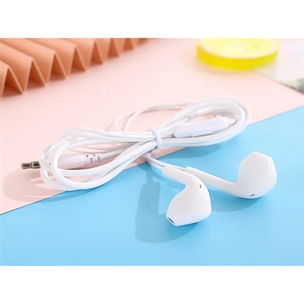High Quality Earphone In-Ear Headset Heavy Bass Headphone 3.5mm Jack Wired Earphones for Samsung Huawei Xiaomi