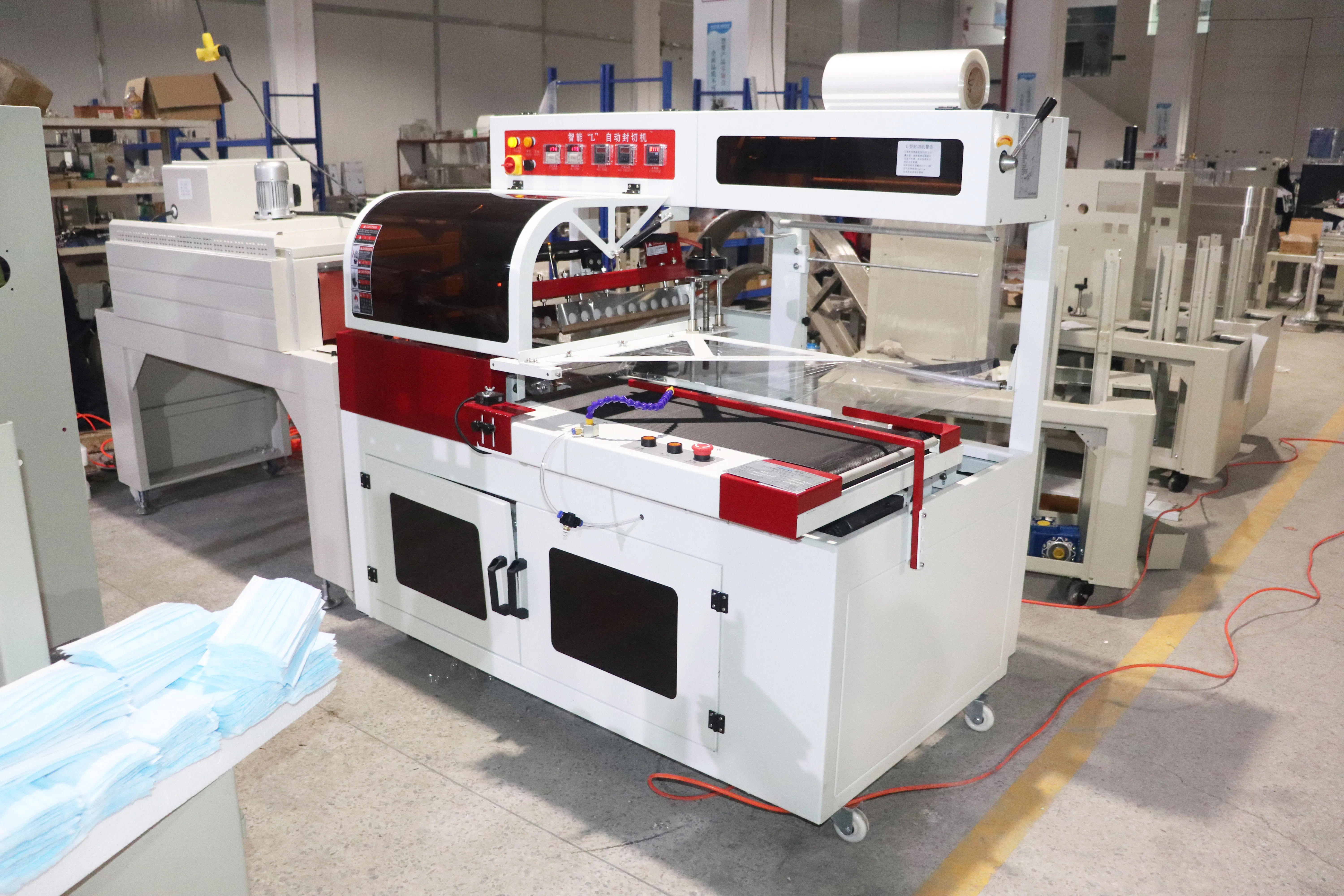 Good Quality Automatic Shrink Wrapping Machine Car Solid Fragrance Box Film Shrink Packaging Machine