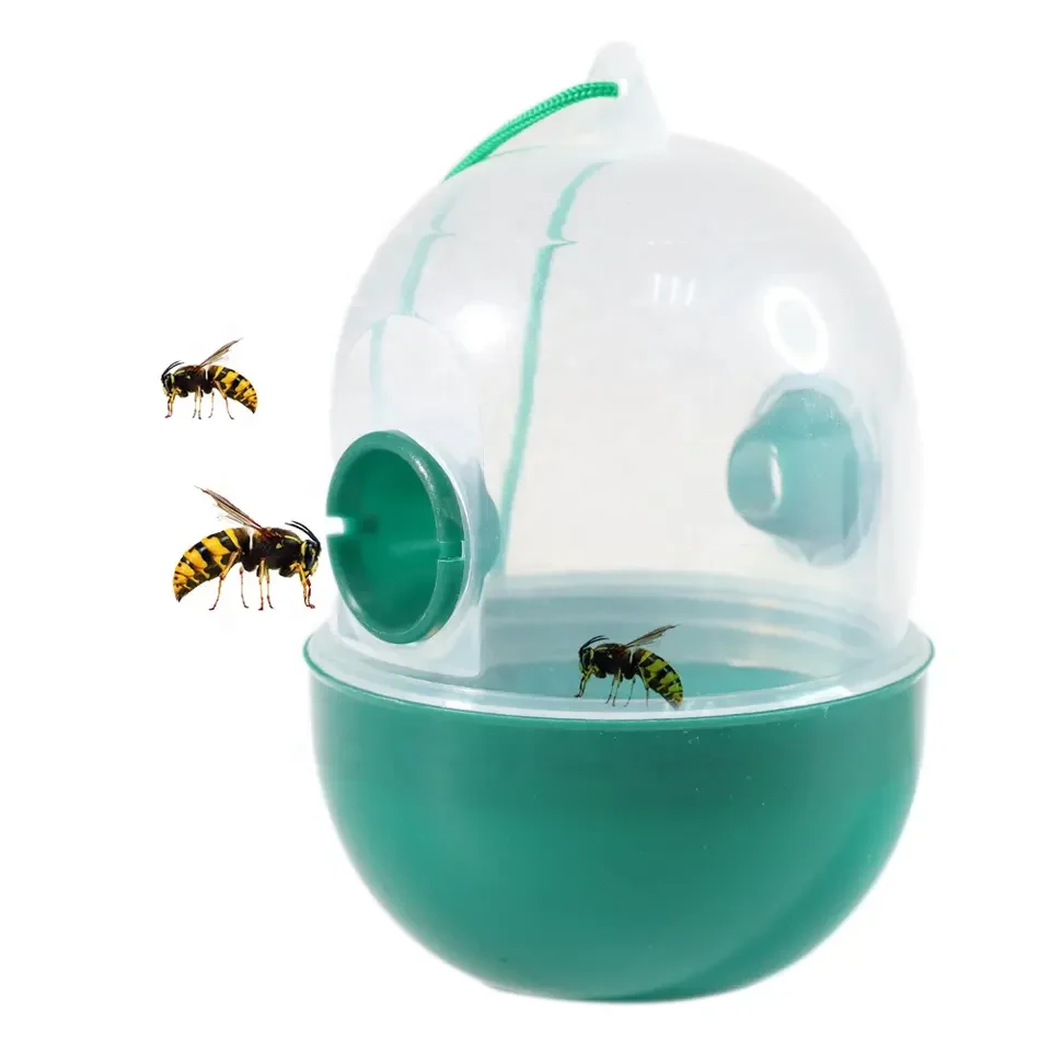 Pest control Reusable Hanging Plastic Garden Wasp Trap Outdoor for Trapping Wasps Hornets Flies and Bugs