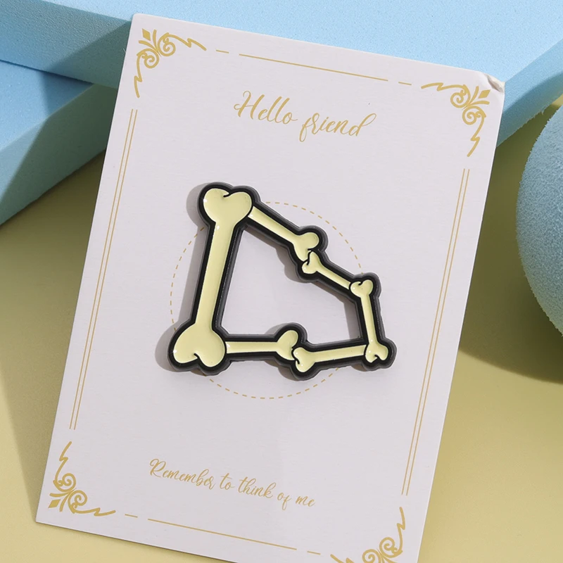 Бейсболка с эмали