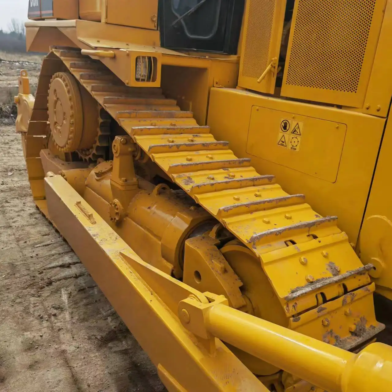 used caterpillar d8r crawler bulldozer,  caterpillar d8r 28t for sale