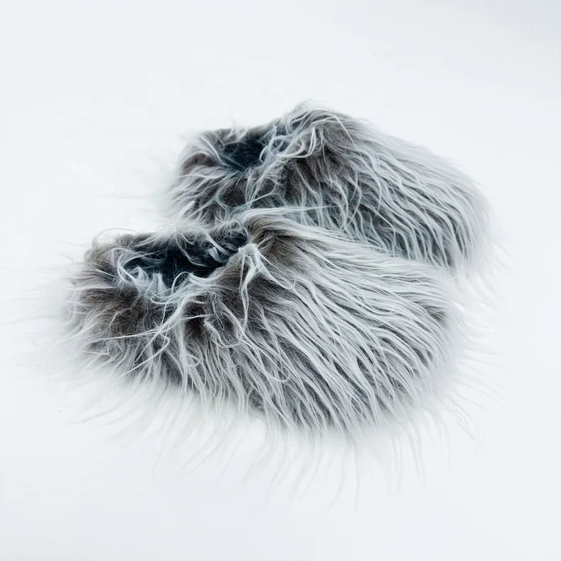 2024 Hot Sale Fuzzy Slippers Solid Color Chic Cozy Commuting Slippers Big Size Fashion Women Closed Toe Fur Slipper