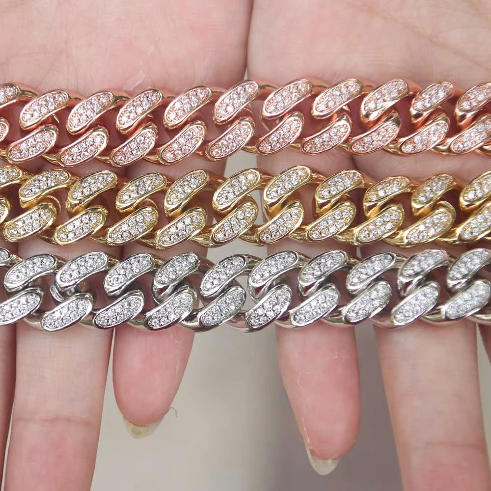 Cuban bracelet Color 18K gold Width 12mm Base Material Brass