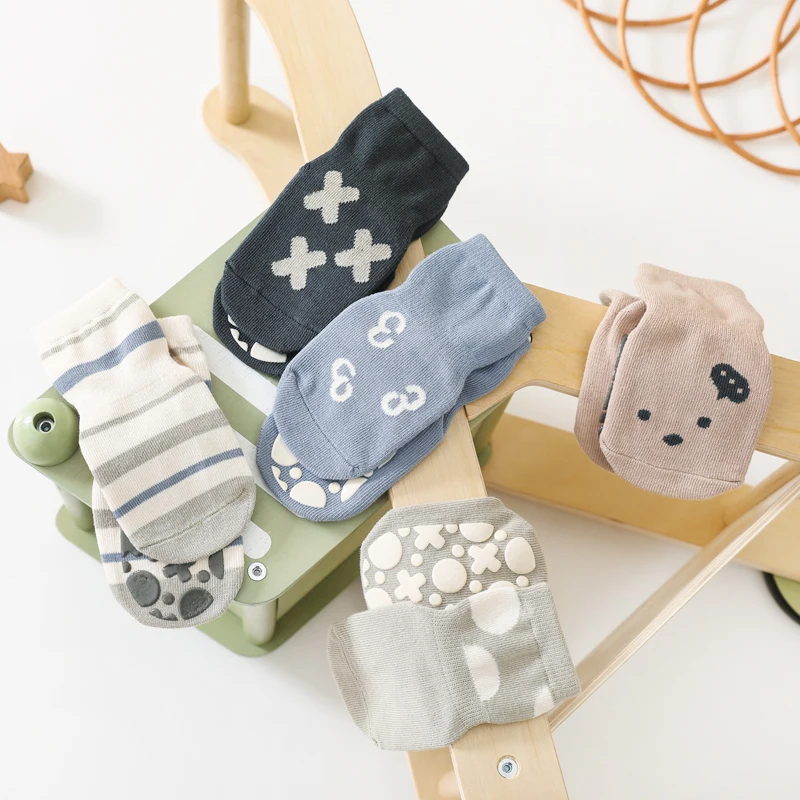 Cute Cartoon Newborn Baby Anti-Slip Cotton Socks for Unisex Baby Non-slip Happy Socks